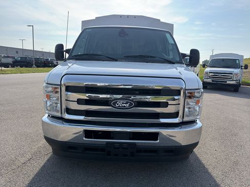 New 2026 Ford E-350 and Econoline 350 Super Duty w/ Power Equipment Group RWD image 2