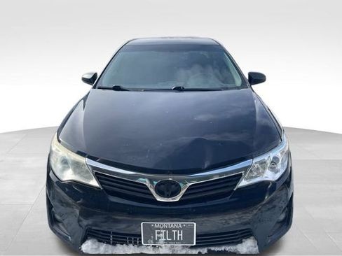 Used 2012 Toyota Camry LE image 7