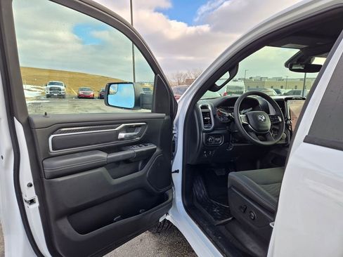 New 2026 RAM 1500 Big Horn AWD/4WD image 10