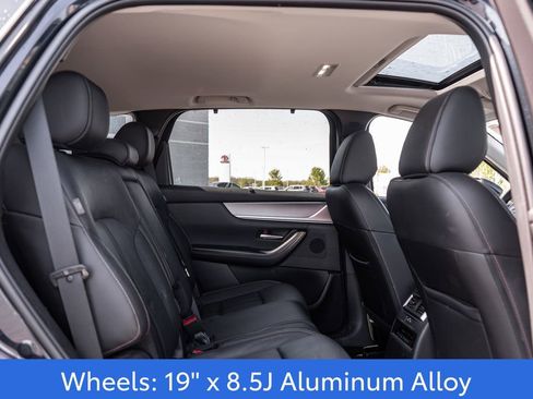 Used 2024 MAZDA CX-90 Plug-In Hybrid w/ Preferred AWD/4WD image 15