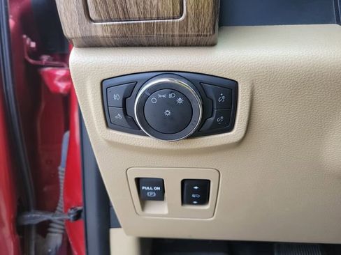 Used 2020 Ford F150 Lariat AWD/4WD image 21