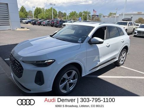 Used 2025 Audi Q5 Premium Plus w/ Premium Plus AWD/4WD image 1