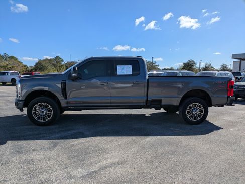Used 2025 Ford F250 Platinum AWD/4WD image 7