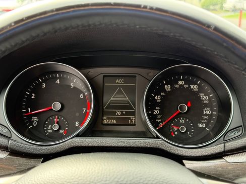 Used 2018 Volkswagen Passat 2.0T SE image 69