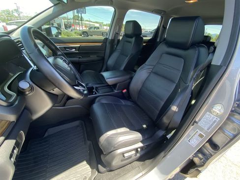 Used 2017 Honda CR-V Touring image 11