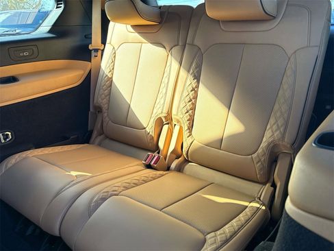 Used 2021 Jeep Grand Cherokee L Summit image 28