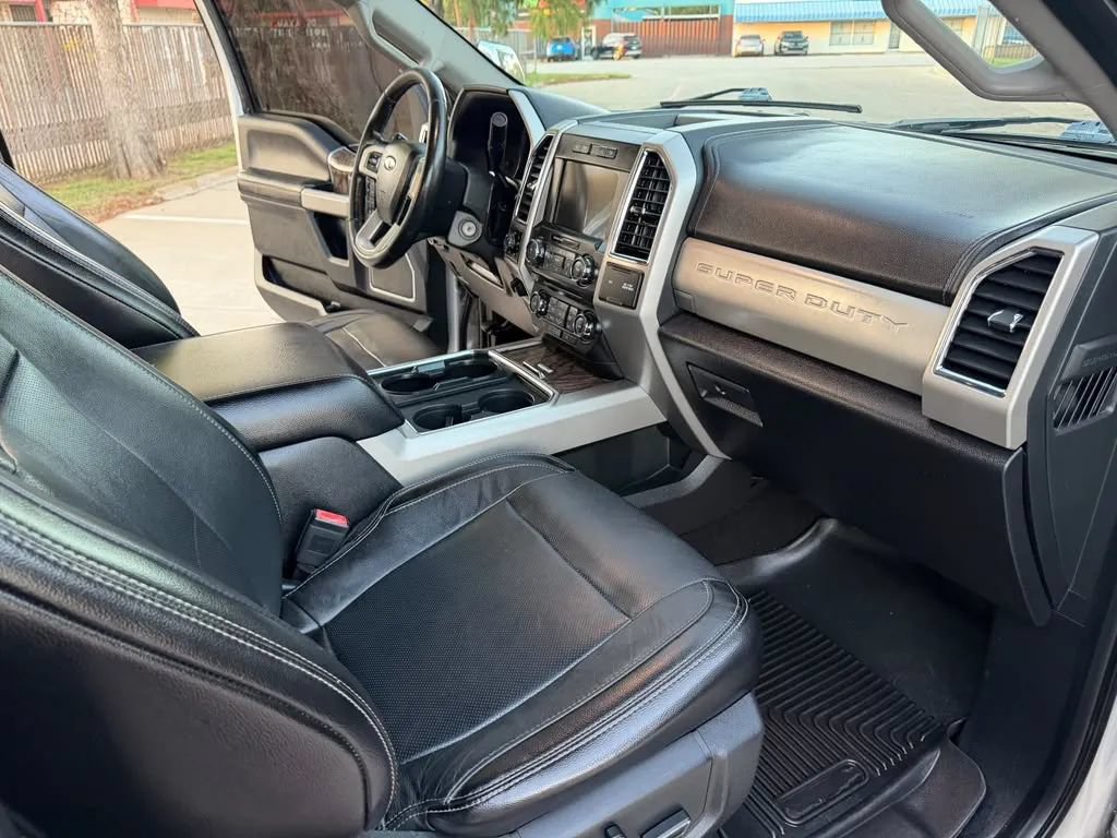Used 2018 Ford F250 Lariat w/ Chrome Package AWD/4WD image 15