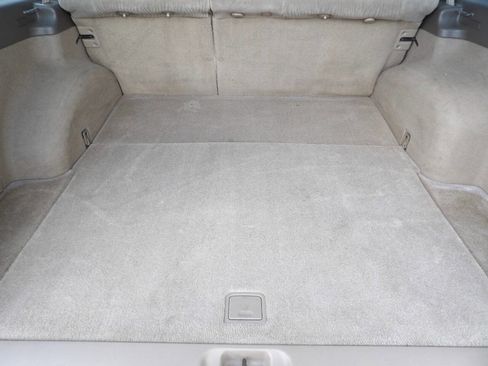 Used 2001 Subaru Outback Wagon image 35