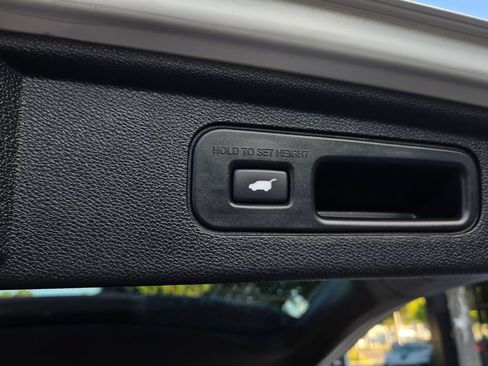 Used 2025 Honda Odyssey Touring image 37