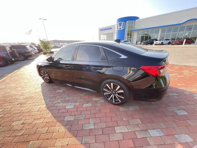 Certified 2022 Honda Civic EX image 33