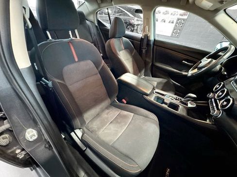 Certified 2022 Nissan Sentra SR w/ Midnight Edition image 22