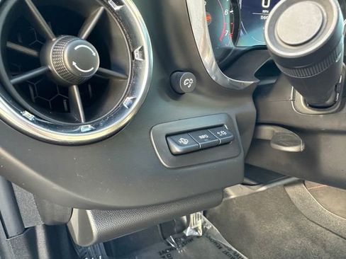 Used 2019 Chevrolet Camaro ZL1 image 11