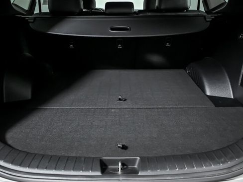 Used 2019 Hyundai Santa Fe AWD image 11