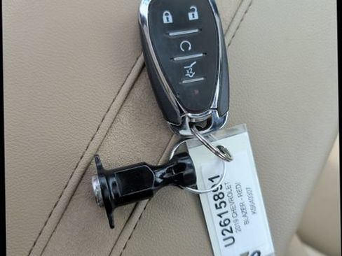 Used 2019 Chevrolet Blazer Premier w/ Sun and Wheels Package AWD/4WD image 28