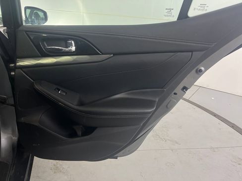 Used 2022 Nissan Maxima SV w/ Floor Mat Group image 29