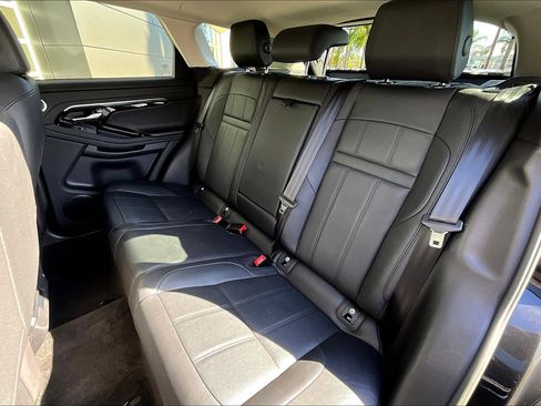 Used 2023 Land Rover Range Rover Evoque S image 26