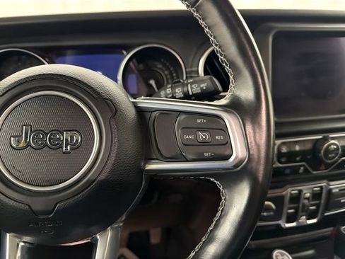 Used 2023 Jeep Wrangler Unlimited Sahara w/ Cold Weather Group AWD/4WD image 13