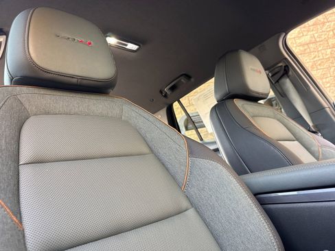 New 2026 GMC Terrain AT4 AWD/4WD image 17