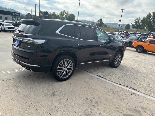 Used 2025 Buick Enclave Avenir w/ Trailering Package, 5000 lbs. FWD image 35