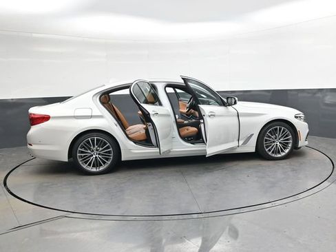 Used 2018 BMW 540i image 35