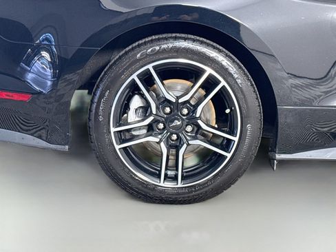 Used 2022 Ford Mustang Coupe w/ Equipment Group 101A RWD image 31