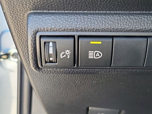 Used 2024 Toyota Corolla LE image 28