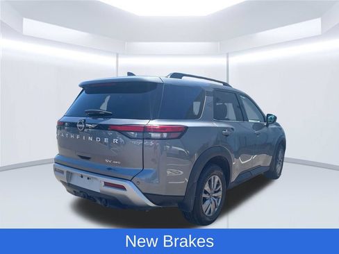 Used 2024 Nissan Pathfinder SV AWD/4WD image 6