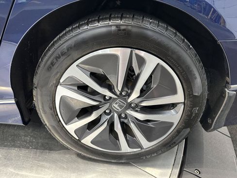 Used 2020 Honda Accord Touring image 10