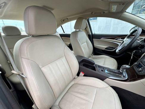 Used 2011 Buick Regal CXL w/ RL3 Preferred Equipment Group image 17