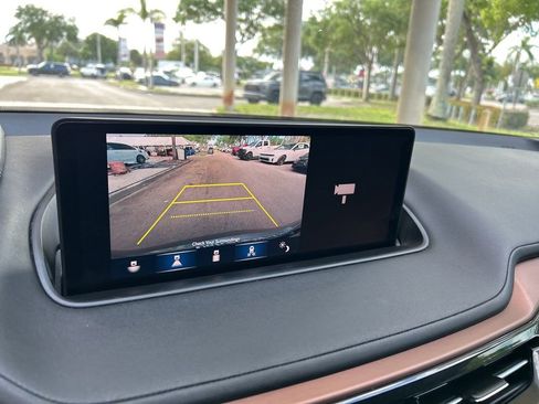 Used 2022 Acura MDX FWD w/ Technology Package image 9