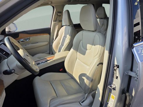 Used 2019 Volvo XC90 T6 Inscription w/ Protection Package Premier image 12