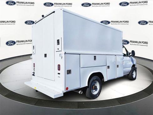 New 2026 Ford E-350 and Econoline 350 Super Duty w/ Power Equipment Group image 5