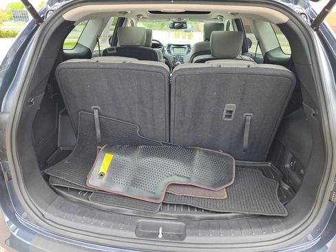 Used 2019 Hyundai Santa Fe XL w/ Cargo Package AWD/4WD image 17