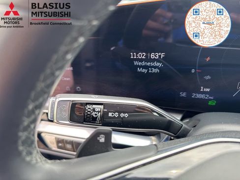 Used 2024 Cadillac Lyriq Tech w/ Driver Assist Package AWD/4WD image 31