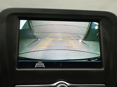 Used 2020 Chevrolet Equinox LT image 23