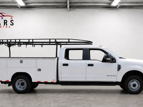 Used 2019 Ford F350 XL w/ Power Equipment Group AWD/4WD image 1