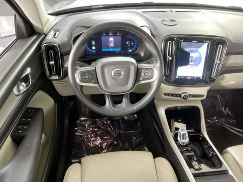Used 2023 Volvo XC40 B5 Plus w/ Driver Assist Package image 23