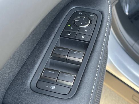 Used 2025 Lexus RX 350 Premium w/ Convenience Package FWD image 30