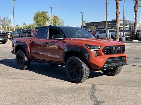 Used 2024 Toyota Tacoma TRD Pro image 7