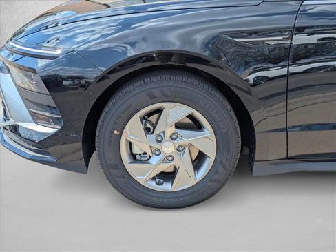 New 2026 Hyundai Sonata SE FWD image 10