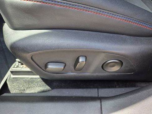 Used 2024 Chevrolet Blazer EV RS RWD image 4