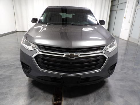 Used 2020 Chevrolet Traverse LS FWD image 3