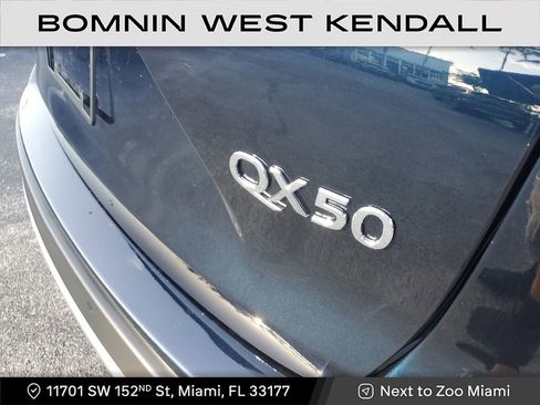 Used 2022 INFINITI QX50 Pure image 10
