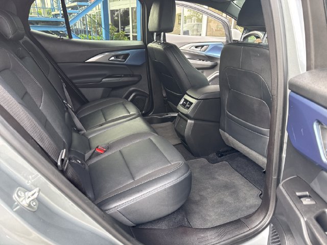 Used 2024 Chevrolet Equinox EV LT FWD image 31