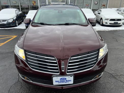 Used 2017 Lincoln MKT AWD w/ Driver Technology Package image 5