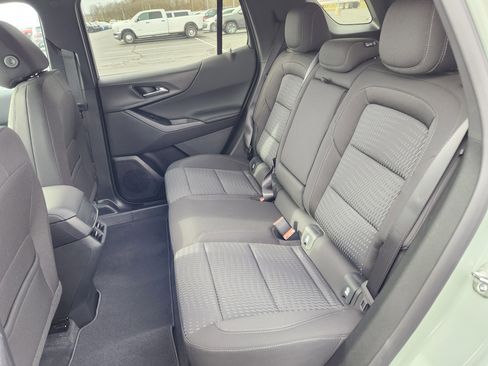 New 2026 Chevrolet Equinox LT image 8