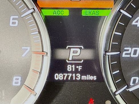 Used 2018 Acura MDX FWD w/ Technology Package image 16