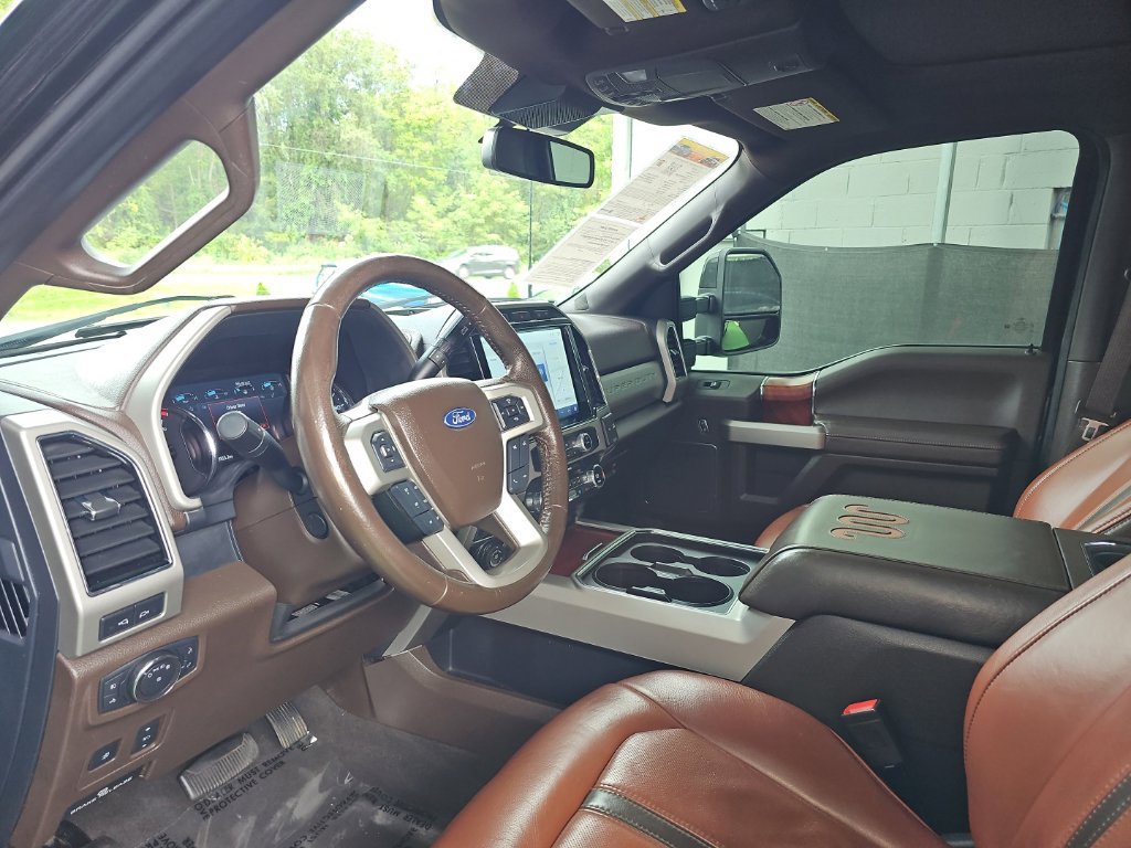 Used 2022 Ford F250 King Ranch w/ King Ranch Ultimate Package AWD/4WD image 35