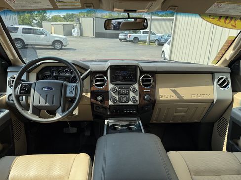 Used 2015 Ford F350 Lariat w/ Lariat Ultimate Package AWD/4WD image 31