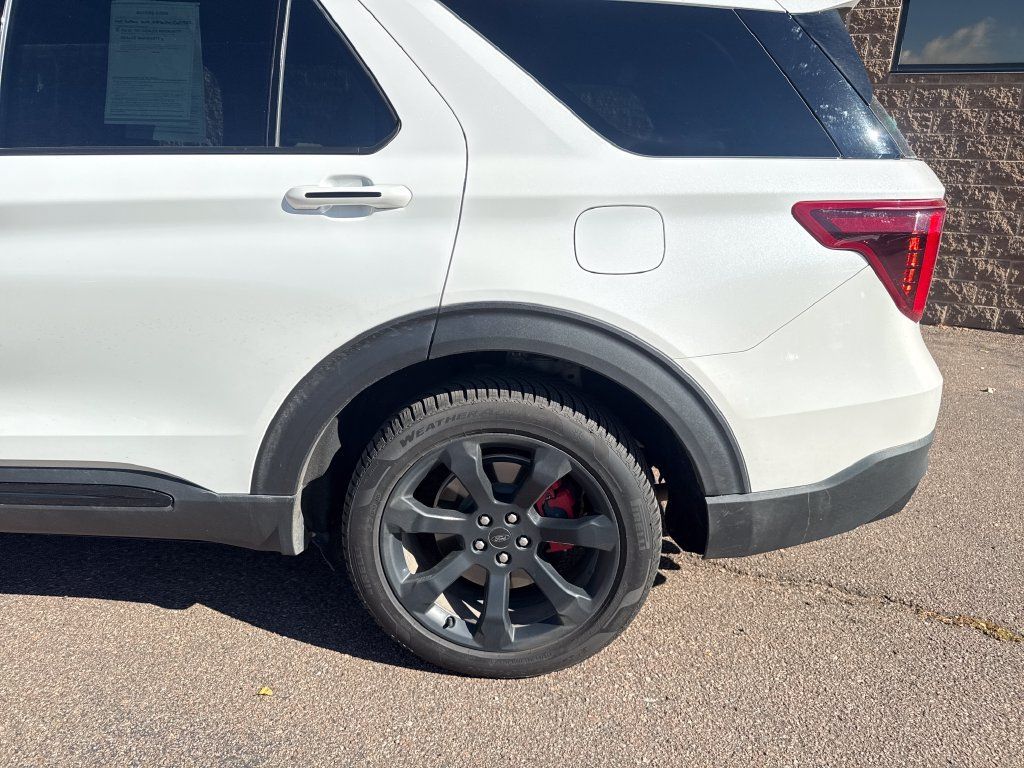 Used 2023 Ford Explorer ST w/ Equipment Group 401A AWD/4WD image 35